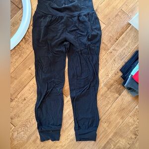Athleta Black Activewear Pants